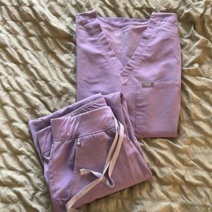 Lavender Figs Catarina scrub top and high waisted Zamora jogger scrub pants